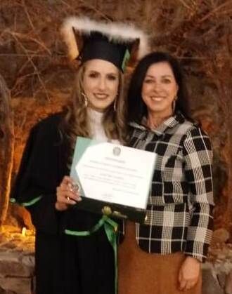 lais-da-campo-da-cnec-bento-recebe-certificado-de-honra-ao-merito-do-crn-2