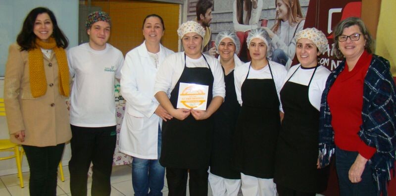 cantina-de-canoas-recebe-o-selo-de-qualidade-do-crn-2-n39