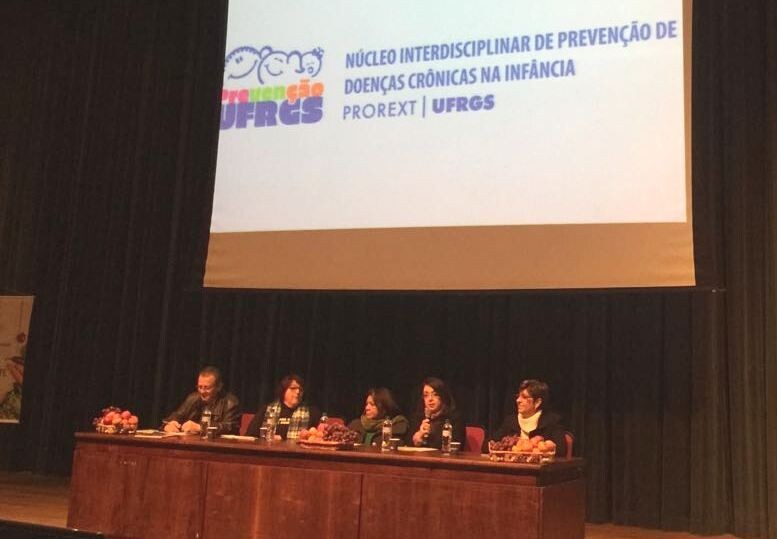 crn-2-participa-do-seminario-universidade-e-escolas-alimentacao-cancer-e-conflito-de-interesse