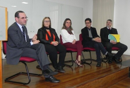 conselhos-debatem-a-inclusao-de-profissionais-nos-planos-de-saude