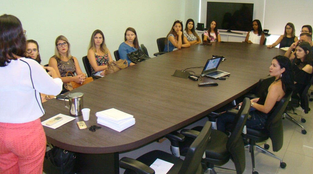 mais-31-nutricionistas-recebem-carteira-de-identidade-profissional-em-porto-alegre