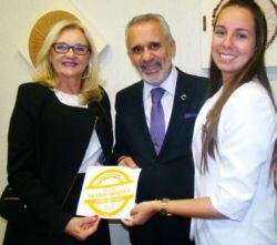 selo-de-qualidade-entregue-pelo-crn-2-em-porto-alegre