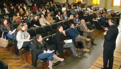 evento-sobre-saude-midia-e-etica-reune-alunos-e-profissionais-da-area-no-ipa