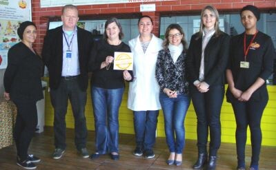 cantina-recebe-selo-de-qualidade-do-crn-2