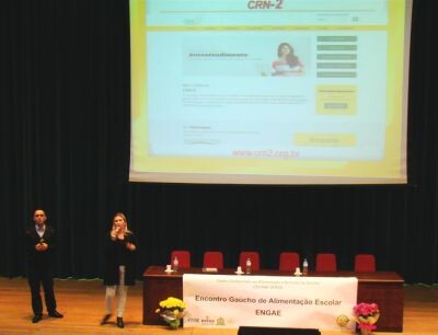 atuacao-do-crn-2-na-alimentacao-escolar-e-apresentada-no-engae