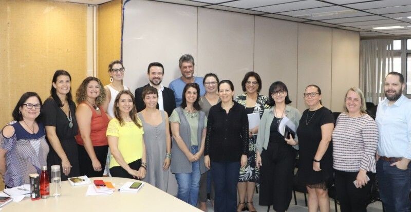 crn-2-integra-comisso-de-farmcia-e-teraputica-da-secretaria-estadual-de-sade-do-rs