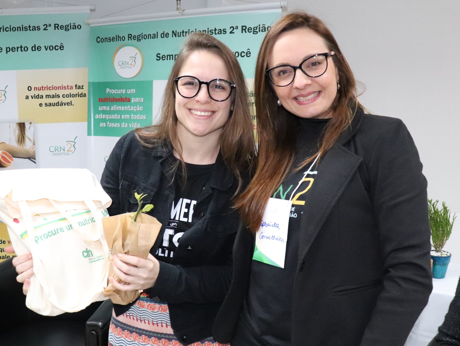 entrega Ana Mattos.jpg