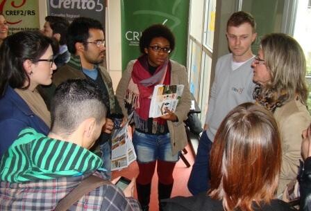 encontro-aproxima-estudantes-e-conselhos-profissionais-da-saude