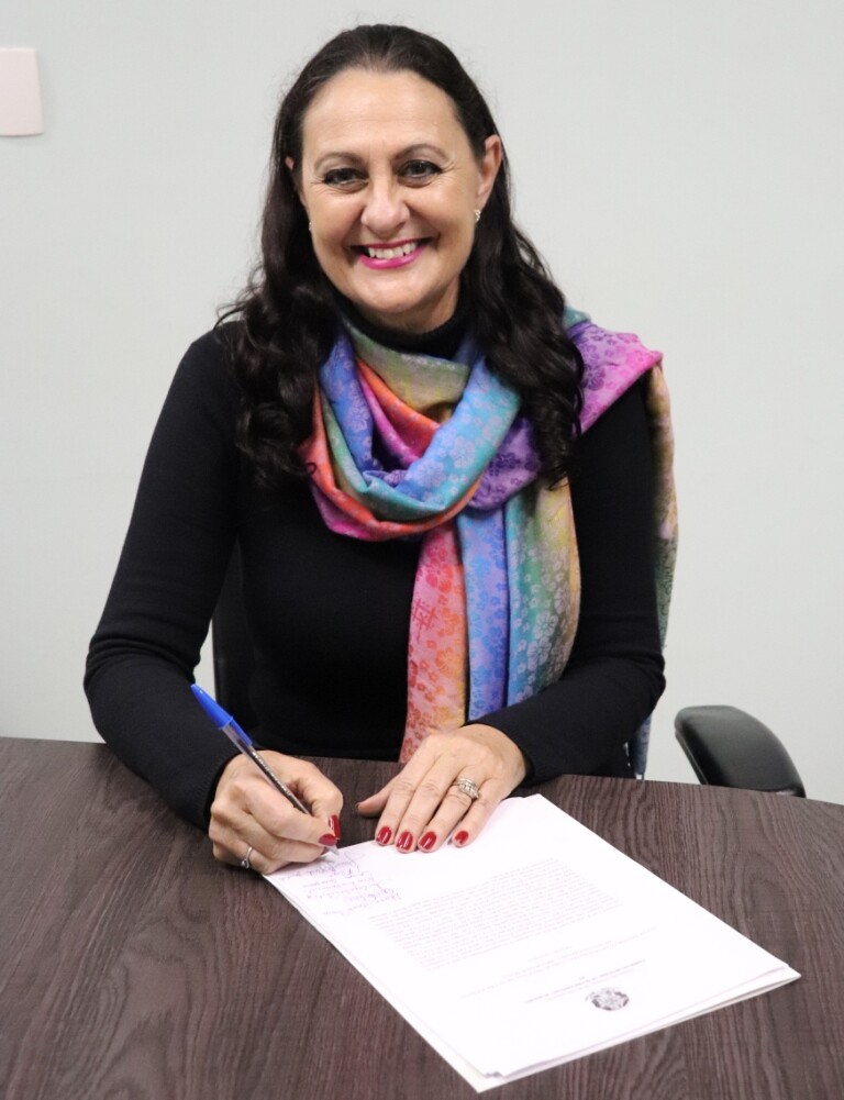 Dione De Marchi Andrades2.jpg