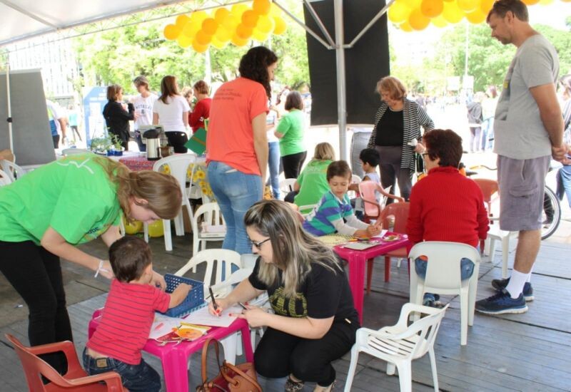 crn-2-promove-educao-alimentar-para-crianas-na-praa-de-san