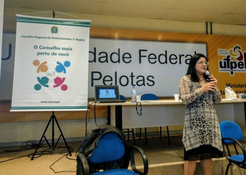 o-crn-2-promove-acoes-com-gestores-e-nutricionistas-em-pelotas