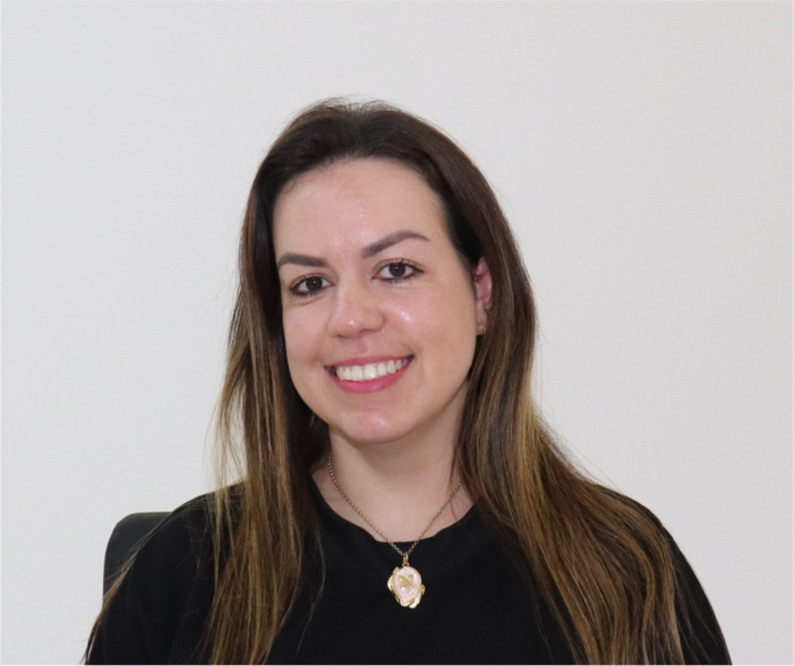 Conselheira suplente - Natália Dotto Flores Conselheira suplente - Natália Dotto Flores